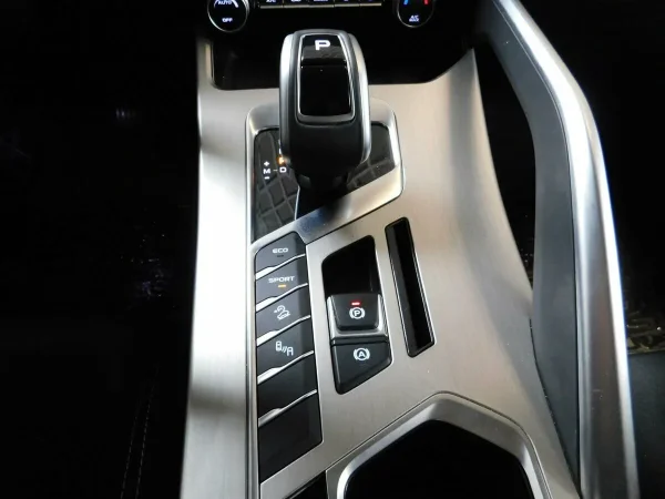 Geely Coolray, I фото №9