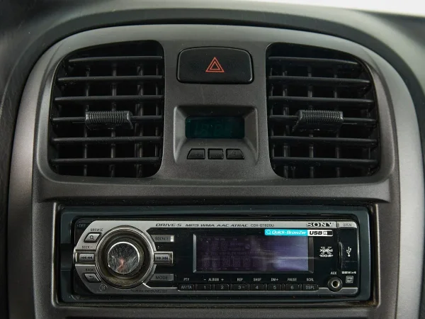 Hyundai Sonata, IV (EF) Рестайлинг фото №16