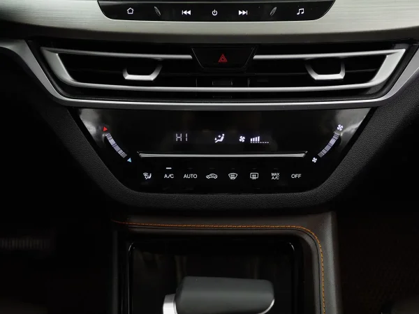 Changan CS35 фото №17