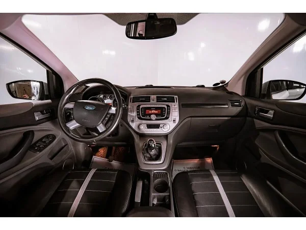 Ford Kuga, I фото №6