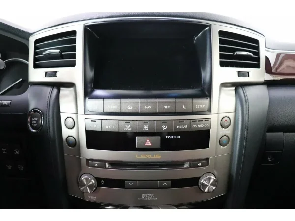 Lexus LX, III Рестайлинг 2 фото №11