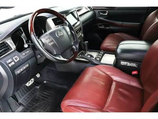 Lexus LX, III Рестайлинг 2 фото №12