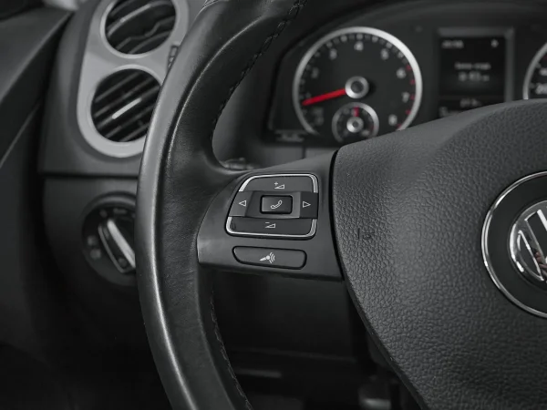 Volkswagen Tiguan, I Рестайлинг фото №9