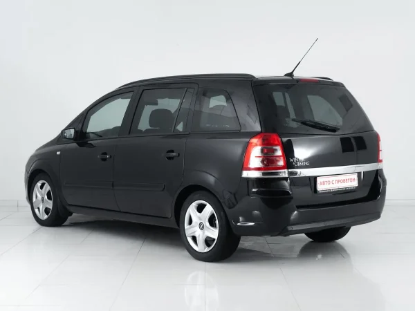 Opel Zafira, B Рестайлинг фото №5