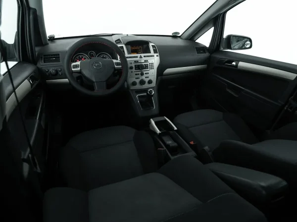 Opel Zafira, B Рестайлинг фото №9