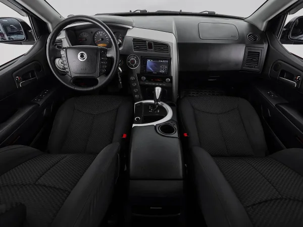 SsangYong Kyron, I Рестайлинг фото №8