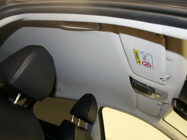 Kia K5, III фото №17