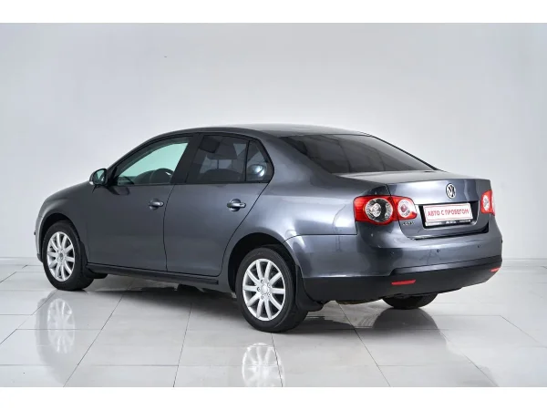 Volkswagen Jetta, V фото №4