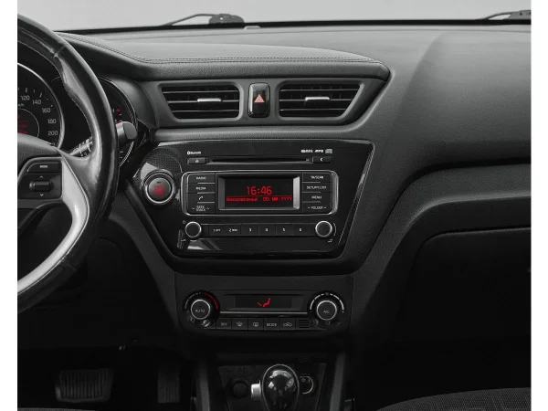 Kia Rio, III Рестайлинг фото №12