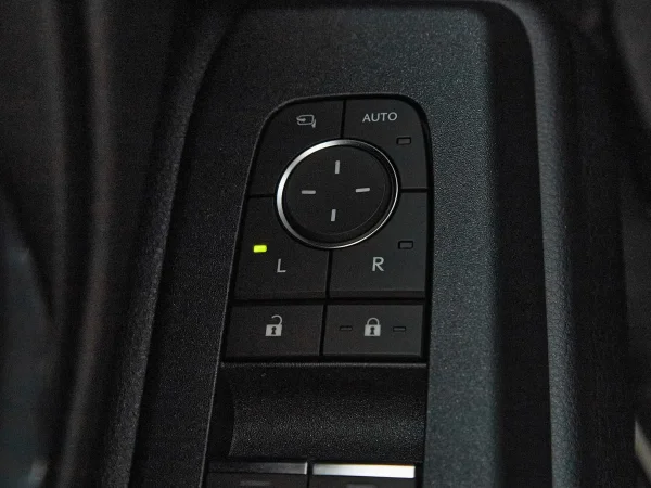 Toyota Land Cruiser Prado, 250 Series фото №15