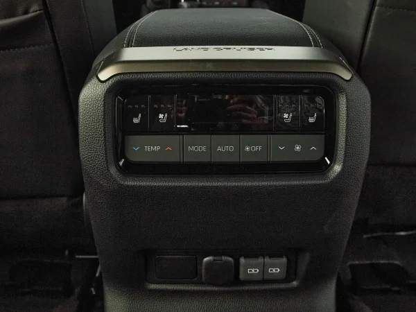 Toyota Land Cruiser Prado, 250 Series фото №32