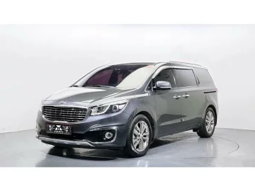 Kia Carnival, III 2018  фото
