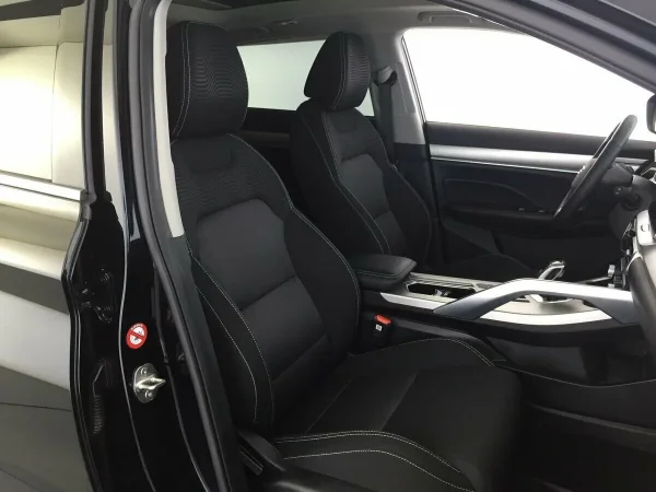 Geely Coolray, I фото №10