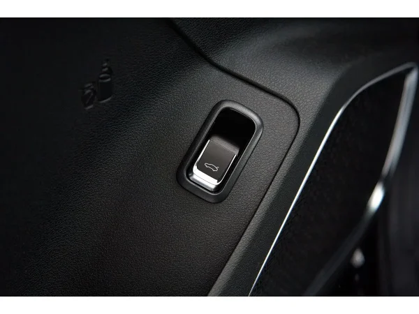 Geely Atlas Pro фото №14