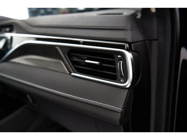 Geely Atlas Pro фото №15