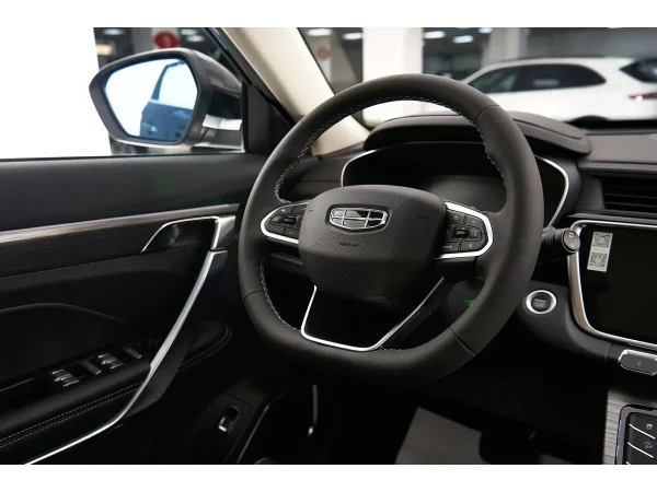 Geely Atlas Pro фото №9