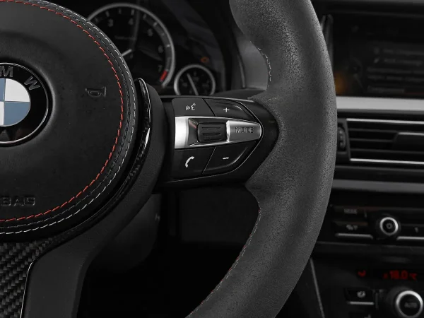 BMW 5 серии, VI (F10/F11/F07) Рестайлинг фото №13