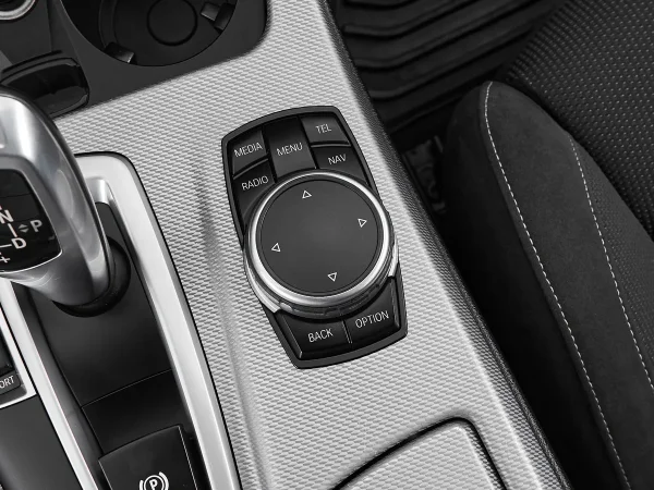 BMW 5 серии, VI (F10/F11/F07) Рестайлинг фото №21