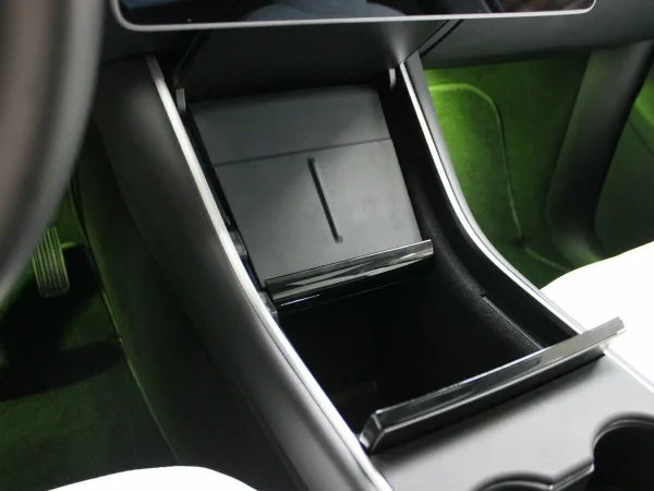 Tesla Model Y, I фото №14