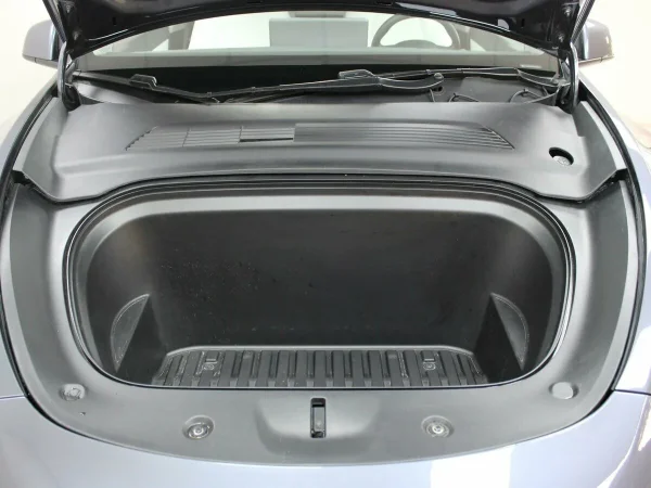 Tesla Model Y, I фото №7