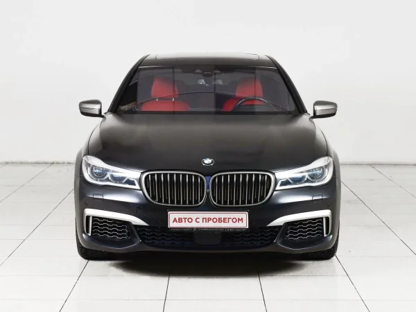 BMW 7 серии, VI (G11/G12) фото №2