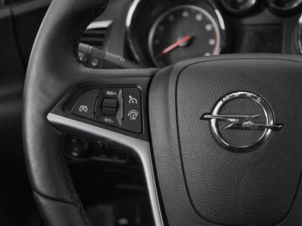 Opel Astra, J Рестайлинг фото №11