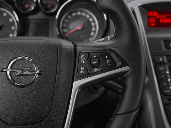 Opel Astra, J Рестайлинг фото №12