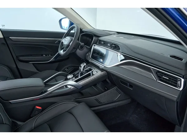 Geely Atlas Pro фото №12