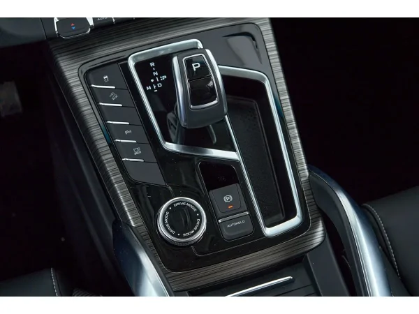 Geely Atlas Pro фото №16