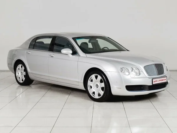 Bentley Continental Flying Spur фото №1