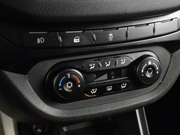 Lada (ВАЗ) Vesta, I фото №8