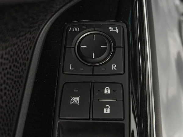Lexus LX, IV фото №18