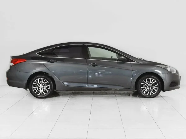 Hyundai i40, I Рестайлинг фото №4