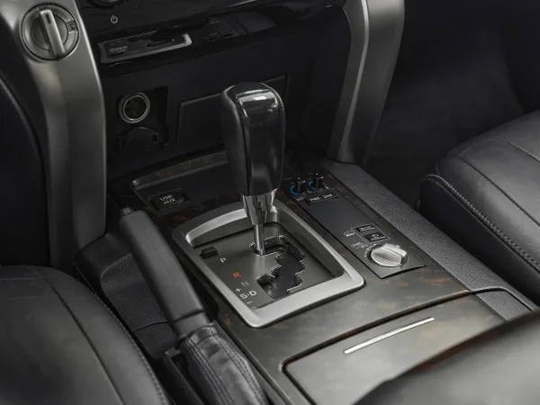 Toyota Land Cruiser, 200 Series Рестайлинг 1 фото №23
