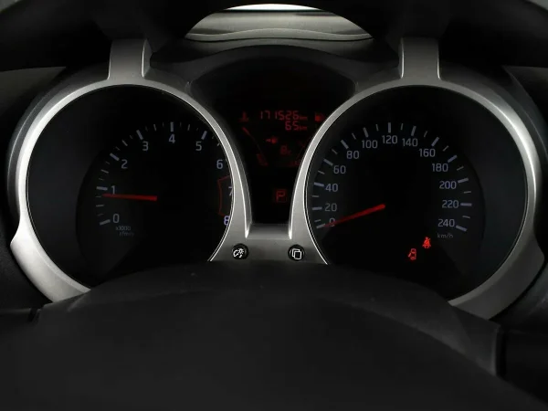 Nissan Juke, I Рестайлинг фото №10