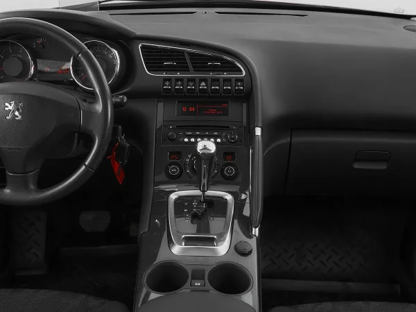 Peugeot 3008, I фото №13