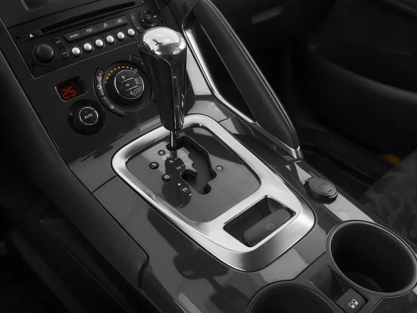 Peugeot 3008, I фото №15