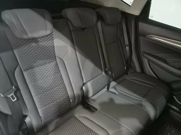 Haval F7, I фото №9