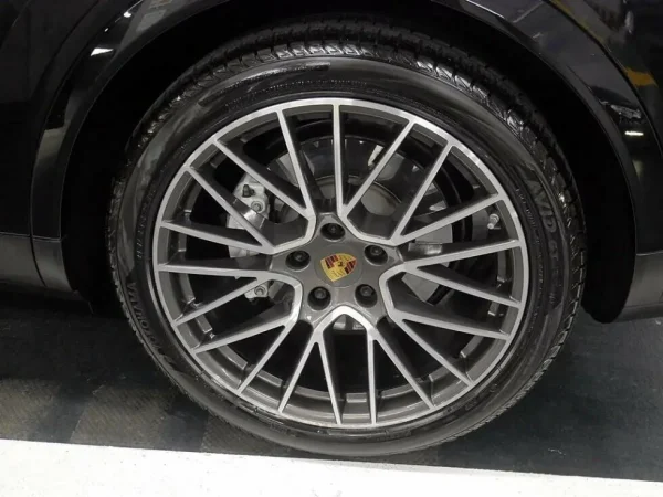 Porsche Cayenne, III фото №12
