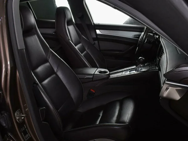 Porsche Panamera, I Рестайлинг фото №7