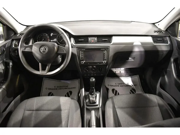 Skoda Rapid, I фото №5