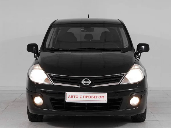 Nissan Tiida, I Рестайлинг фото №2