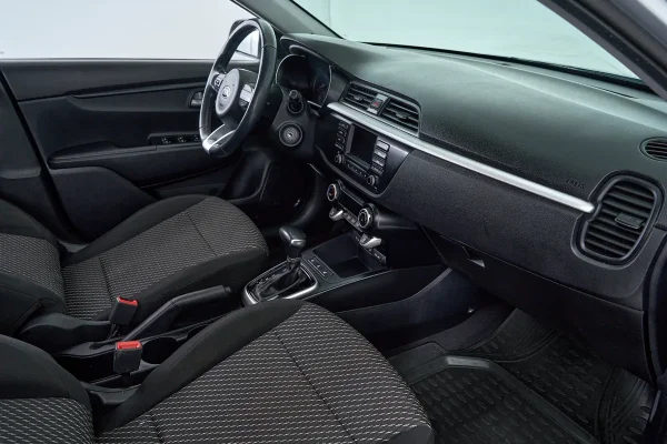 Kia Rio, IV фото №12