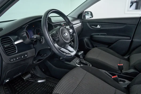 Kia Rio, IV фото №13