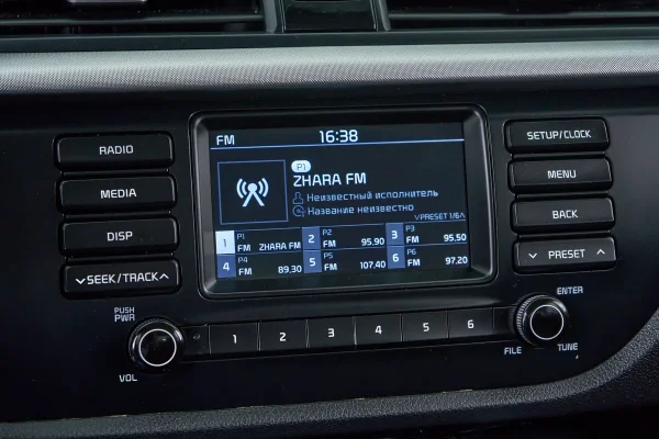 Kia Rio, IV фото №19