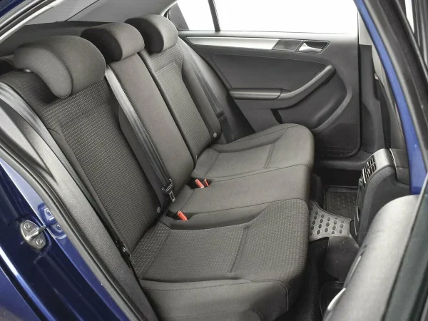 Volkswagen Jetta, VI Рестайлинг фото №11