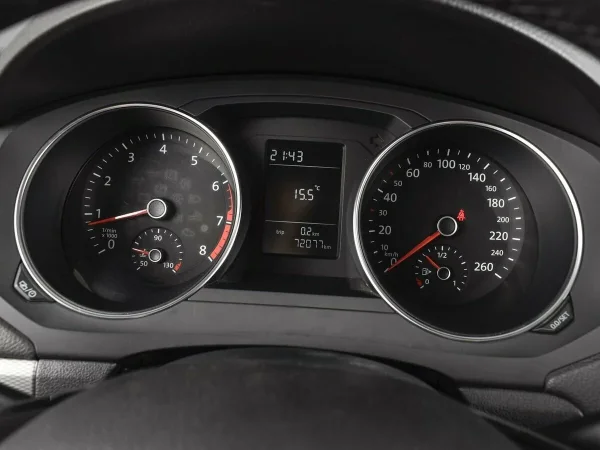 Volkswagen Jetta, VI Рестайлинг фото №9