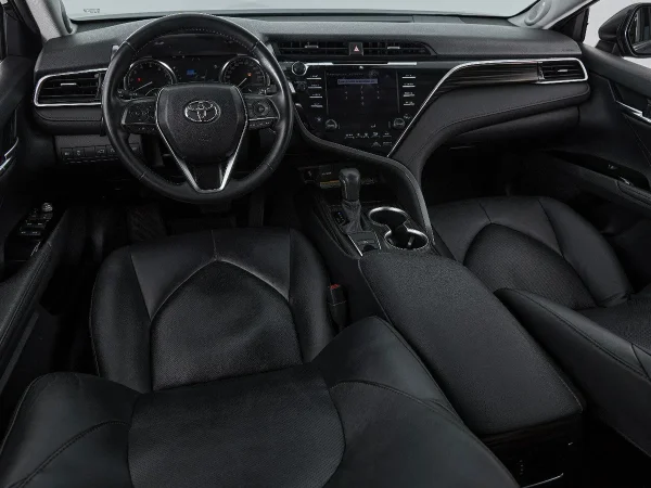 Toyota Camry, VIII (XV70) фото №8