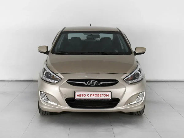 Hyundai Solaris, I фото №2