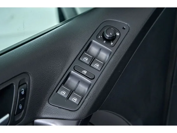 Volkswagen Tiguan, I Рестайлинг фото №13